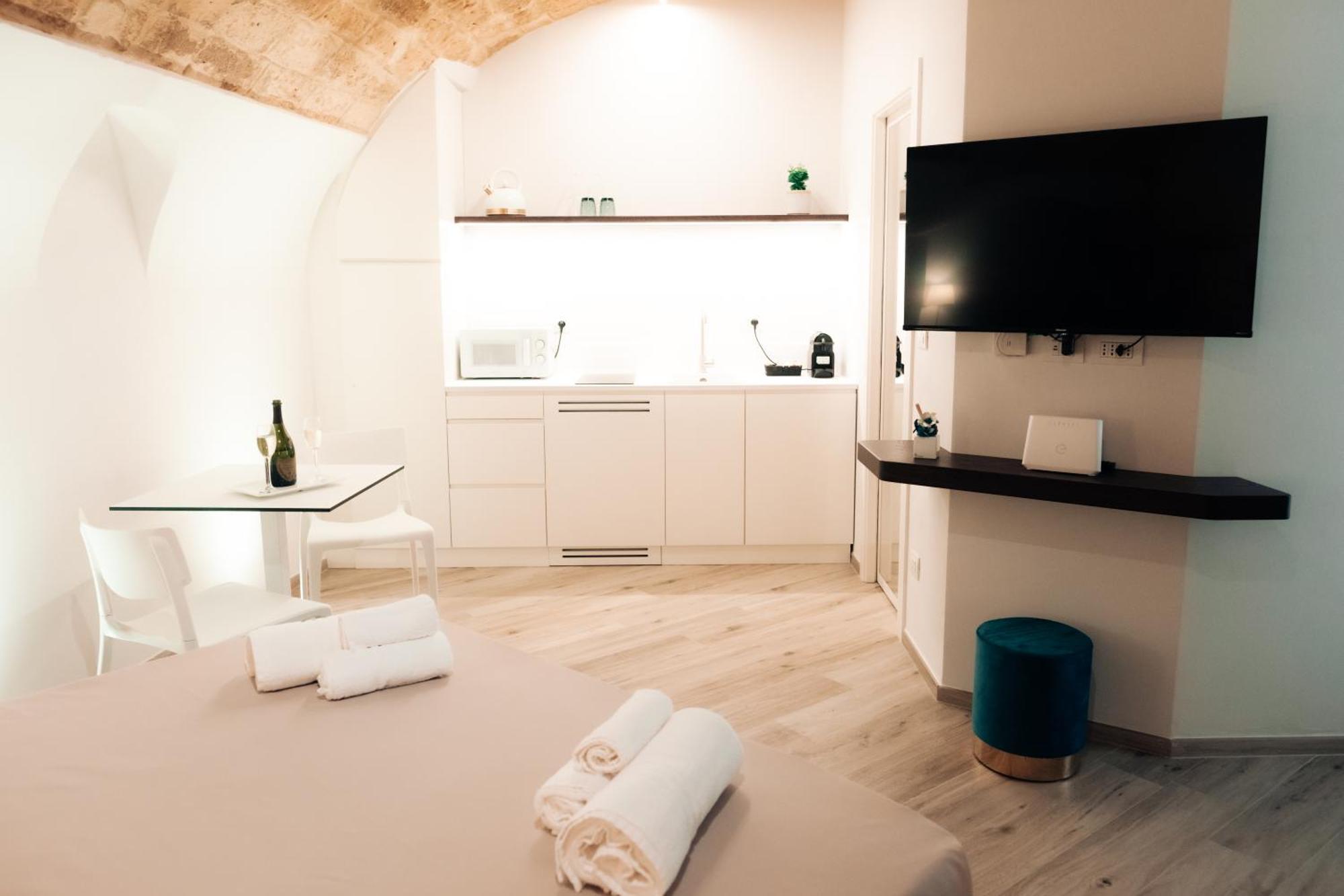 Timeless Apulian Luxury Suite باري المظهر الخارجي الصورة
