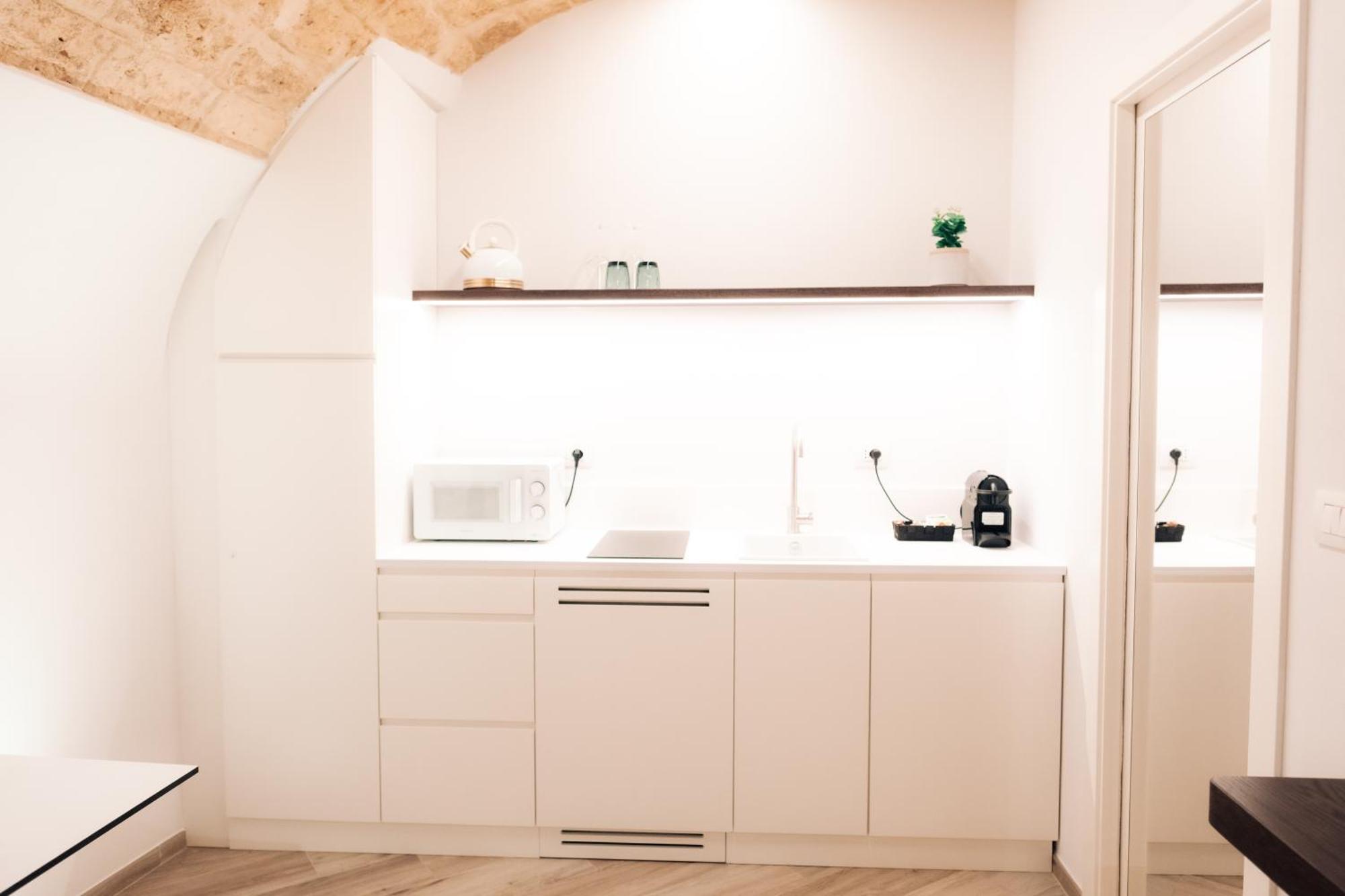Timeless Apulian Luxury Suite باري المظهر الخارجي الصورة